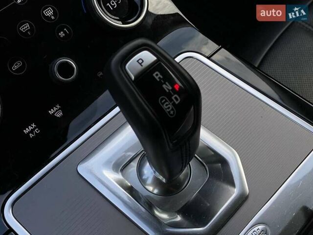 Білий Ленд Ровер Рендж Ровер Евок, об'ємом двигуна 2 л та пробігом 55 тис. км за 38490 $, фото 31 на Automoto.ua