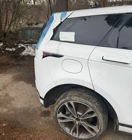 Белый Ленд Ровер Рендж Ровер Эвок, объемом двигателя 0 л и пробегом 73 тыс. км за 15500 $, фото 7 на Automoto.ua