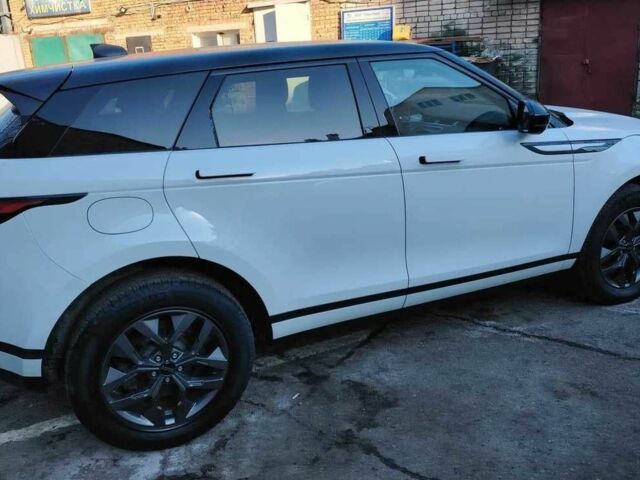 Белый Ленд Ровер Рендж Ровер Эвок, объемом двигателя 2 л и пробегом 45 тыс. км за 20000 $, фото 3 на Automoto.ua