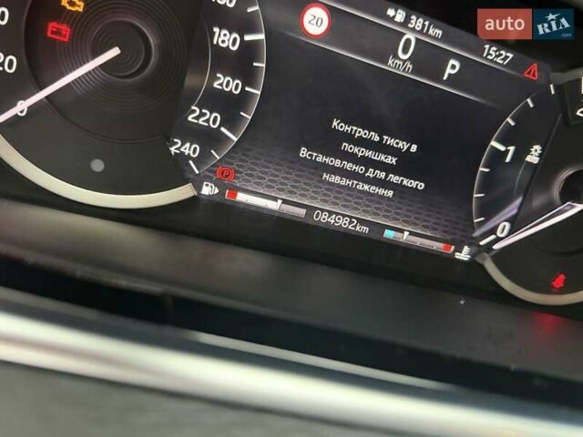 Белый Ленд Ровер Рендж Ровер Эвок, объемом двигателя 2 л и пробегом 85 тыс. км за 36000 $, фото 3 на Automoto.ua