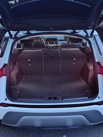 Белый Ленд Ровер Рендж Ровер Эвок, объемом двигателя 2 л и пробегом 55 тыс. км за 41800 $, фото 19 на Automoto.ua