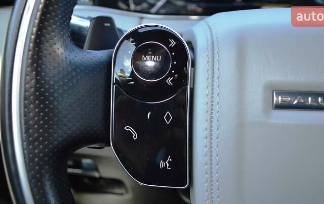 Білий Ленд Ровер Рендж Ровер Евок, об'ємом двигуна 2 л та пробігом 70 тис. км за 33900 $, фото 23 на Automoto.ua