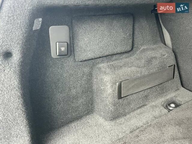 Белый Ленд Ровер Рендж Ровер Эвок, объемом двигателя 2 л и пробегом 40 тыс. км за 30950 $, фото 78 на Automoto.ua