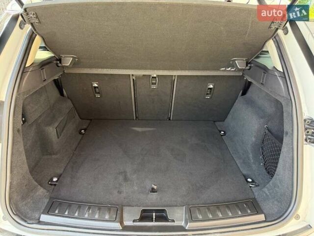 Білий Ленд Ровер Рендж Ровер Евок, об'ємом двигуна 2 л та пробігом 85 тис. км за 23500 $, фото 14 на Automoto.ua