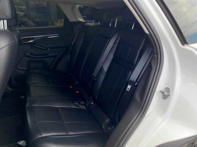 Белый Ленд Ровер Рендж Ровер Эвок, объемом двигателя 2 л и пробегом 55 тыс. км за 38490 $, фото 10 на Automoto.ua