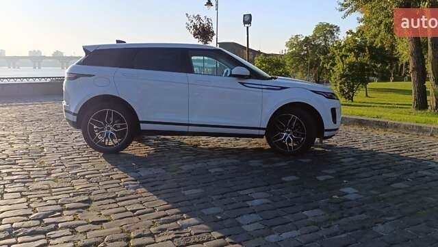 Белый Ленд Ровер Рендж Ровер Эвок, объемом двигателя 2 л и пробегом 55 тыс. км за 41800 $, фото 3 на Automoto.ua