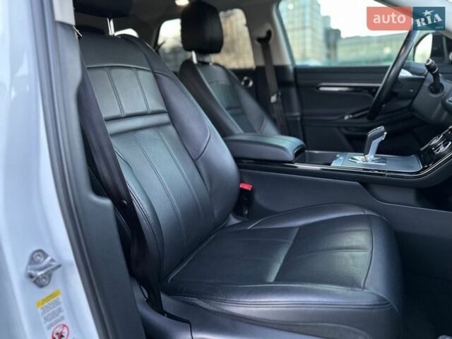 Білий Ленд Ровер Рендж Ровер Евок, об'ємом двигуна 2 л та пробігом 85 тис. км за 29000 $, фото 21 на Automoto.ua