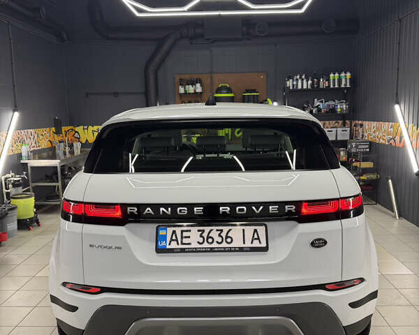 Белый Ленд Ровер Рендж Ровер Эвок, объемом двигателя 2 л и пробегом 57 тыс. км за 30899 $, фото 10 на Automoto.ua