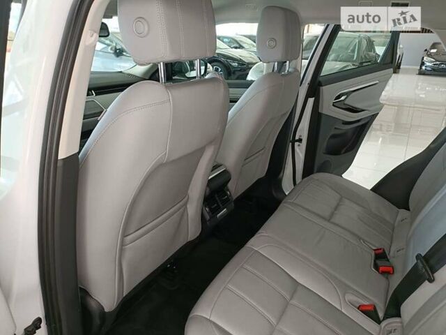 Белый Ленд Ровер Рендж Ровер Эвок, объемом двигателя 2 л и пробегом 50 тыс. км за 33999 $, фото 34 на Automoto.ua