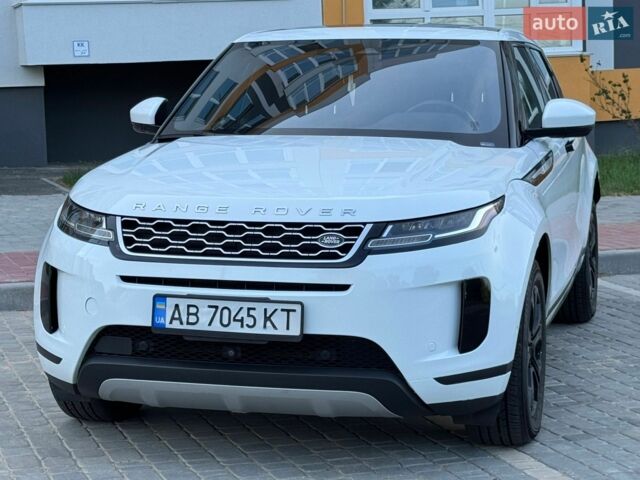 Белый Ленд Ровер Рендж Ровер Эвок, объемом двигателя 2 л и пробегом 180 тыс. км за 29000 $, фото 2 на Automoto.ua
