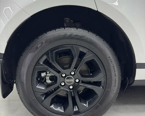 Білий Ленд Ровер Рендж Ровер Евок, об'ємом двигуна 2 л та пробігом 37 тис. км за 46000 $, фото 48 на Automoto.ua