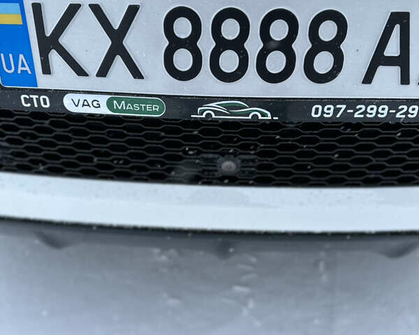 Білий Ленд Ровер Рендж Ровер Евок, об'ємом двигуна 2 л та пробігом 76 тис. км за 34999 $, фото 16 на Automoto.ua