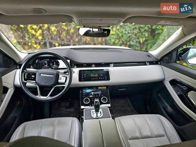 Ленд Ровер Рендж Ровер Евок 2021 у Києві на Automoto.ua Білий Ленд Ровер Рендж Ровер Евок, об'ємом двигуна 2 л та пробігом 72 тис. км за 45000 $, фото 5 на Automoto.ua