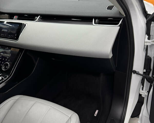 Білий Ленд Ровер Рендж Ровер Евок, об'ємом двигуна 2 л та пробігом 37 тис. км за 46000 $, фото 12 на Automoto.ua