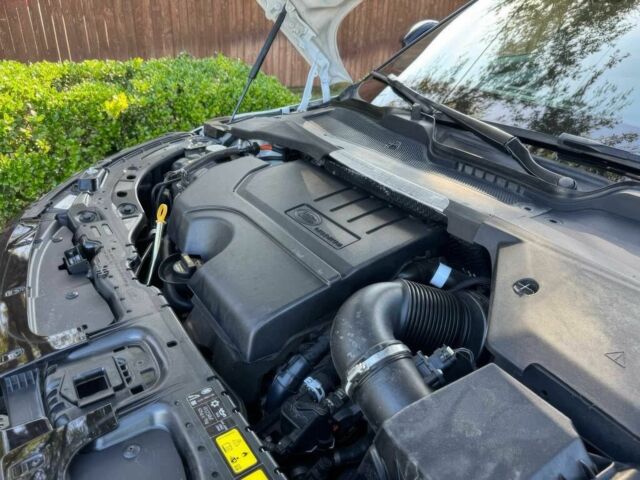 Белый Ленд Ровер Рендж Ровер Эвок, объемом двигателя 2 л и пробегом 13 тыс. км за 13000 $, фото 14 на Automoto.ua