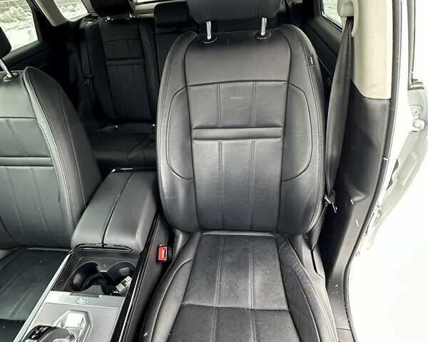 Білий Ленд Ровер Рендж Ровер Евок, об'ємом двигуна 2 л та пробігом 76 тис. км за 34999 $, фото 11 на Automoto.ua