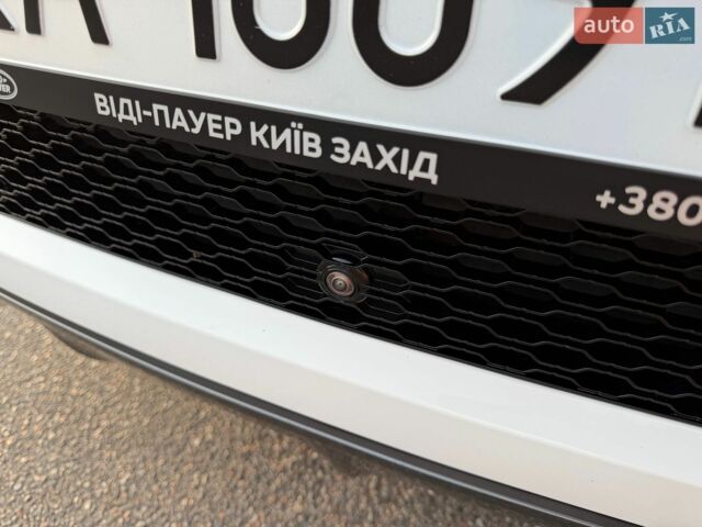 Білий Ленд Ровер Рендж Ровер Евок, об'ємом двигуна 2 л та пробігом 49 тис. км за 41500 $, фото 72 на Automoto.ua