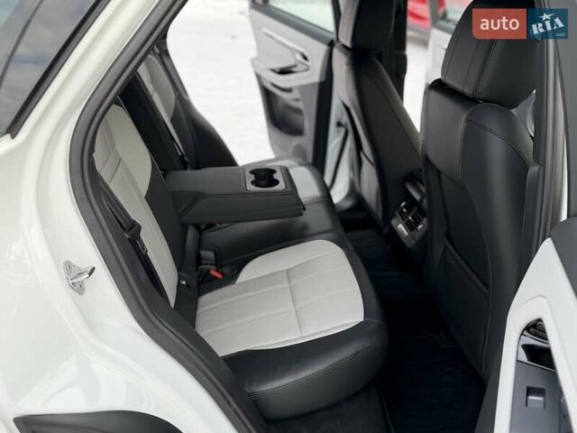 Білий Ленд Ровер Рендж Ровер Евок, об'ємом двигуна 2 л та пробігом 40 тис. км за 46000 $, фото 21 на Automoto.ua