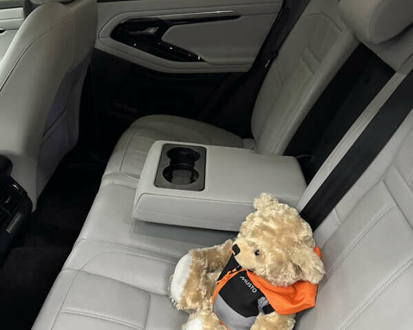 Білий Ленд Ровер Рендж Ровер Евок, об'ємом двигуна 2 л та пробігом 37 тис. км за 46000 $, фото 21 на Automoto.ua