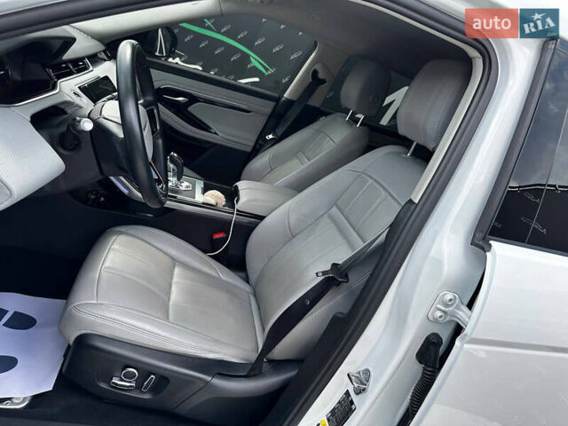 Білий Ленд Ровер Рендж Ровер Евок, об'ємом двигуна 2 л та пробігом 49 тис. км за 41999 $, фото 8 на Automoto.ua