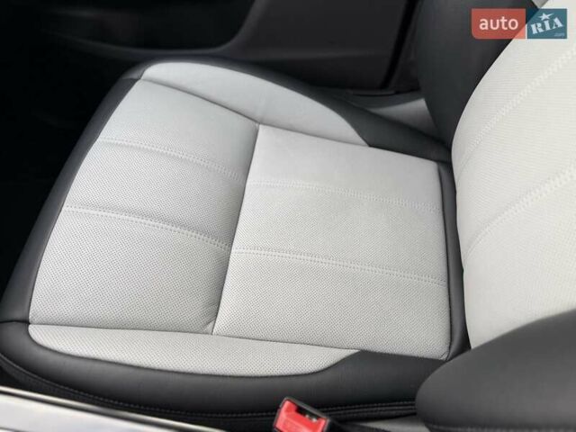 Білий Ленд Ровер Рендж Ровер Евок, об'ємом двигуна 2 л та пробігом 40 тис. км за 46000 $, фото 42 на Automoto.ua