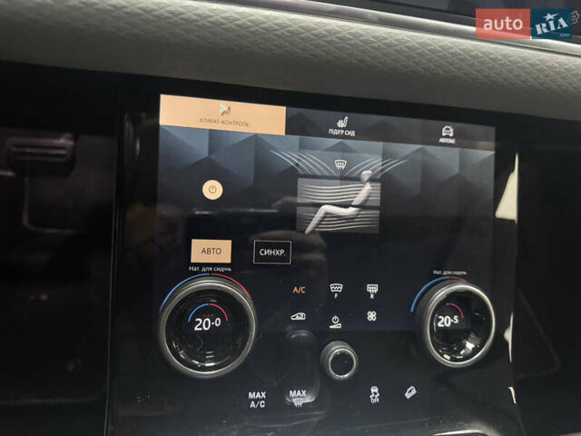 Білий Ленд Ровер Рендж Ровер Евок, об'ємом двигуна 2 л та пробігом 77 тис. км за 40900 $, фото 26 на Automoto.ua