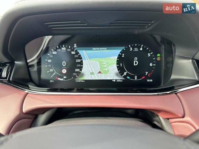 Ленд Ровер Рендж Ровер Эвок 2021 в Киеве на Automoto.ua Белый Ленд Ровер Рендж Ровер Эвок, объемом двигателя 2 л и пробегом 41 тыс. км за 48777 $, фото 34 на Automoto.ua