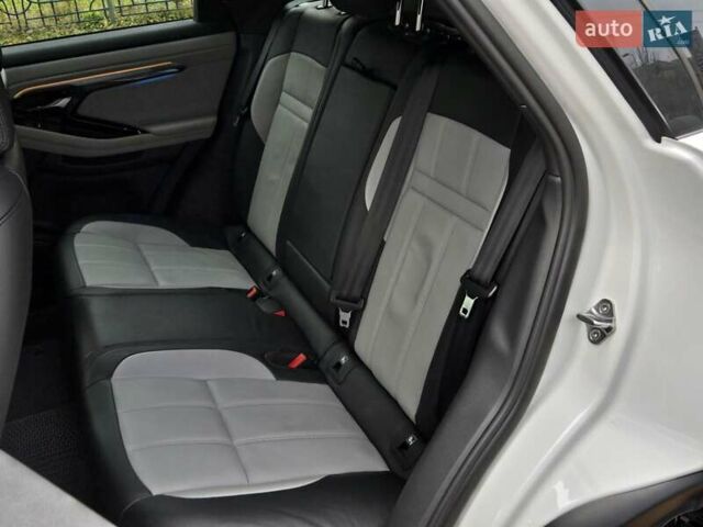 Білий Ленд Ровер Рендж Ровер Евок, об'ємом двигуна 2 л та пробігом 34 тис. км за 51800 $, фото 14 на Automoto.ua