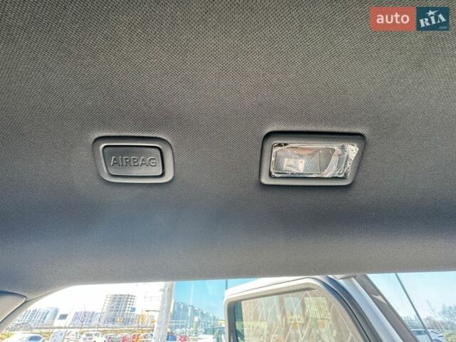 Белый Ленд Ровер Рендж Ровер Эвок, объемом двигателя 2 л и пробегом 21 тыс. км за 41999 $, фото 45 на Automoto.ua