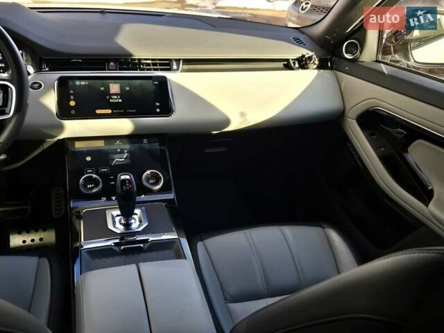 Белый Ленд Ровер Рендж Ровер Эвок, объемом двигателя 2 л и пробегом 34 тыс. км за 48900 $, фото 23 на Automoto.ua