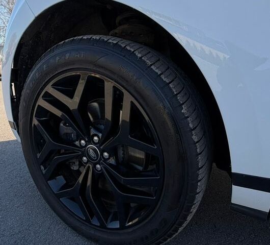 Білий Ленд Ровер Рендж Ровер Евок, об'ємом двигуна 2 л та пробігом 84 тис. км за 36500 $, фото 28 на Automoto.ua