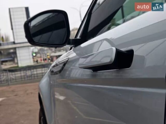 Белый Ленд Ровер Рендж Ровер Эвок, объемом двигателя 2 л и пробегом 34 тыс. км за 49900 $, фото 10 на Automoto.ua