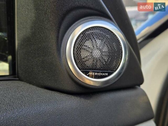 Белый Ленд Ровер Рендж Ровер Эвок, объемом двигателя 2 л и пробегом 34 тыс. км за 48900 $, фото 34 на Automoto.ua