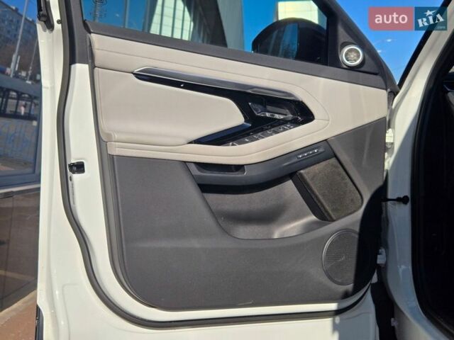 Білий Ленд Ровер Рендж Ровер Евок, об'ємом двигуна 2 л та пробігом 37 тис. км за 44900 $, фото 12 на Automoto.ua