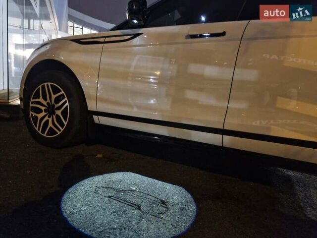 Білий Ленд Ровер Рендж Ровер Евок, об'ємом двигуна 2 л та пробігом 34 тис. км за 51800 $, фото 42 на Automoto.ua