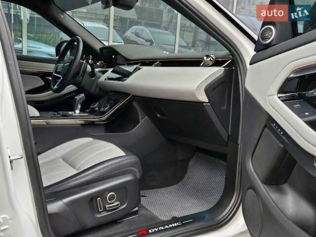 Белый Ленд Ровер Рендж Ровер Эвок, объемом двигателя 2 л и пробегом 34 тыс. км за 49900 $, фото 19 на Automoto.ua