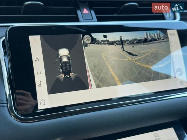 Белый Ленд Ровер Рендж Ровер Эвок, объемом двигателя 2 л и пробегом 21 тыс. км за 41999 $, фото 41 на Automoto.ua