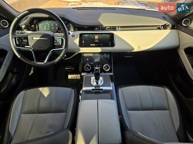 Белый Ленд Ровер Рендж Ровер Эвок, объемом двигателя 2 л и пробегом 34 тыс. км за 48900 $, фото 22 на Automoto.ua