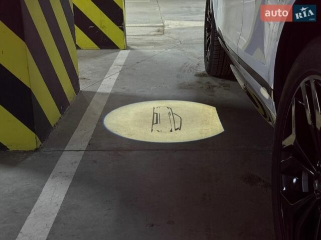 Белый Ленд Ровер Рендж Ровер Эвок, объемом двигателя 2 л и пробегом 21 тыс. км за 41999 $, фото 78 на Automoto.ua