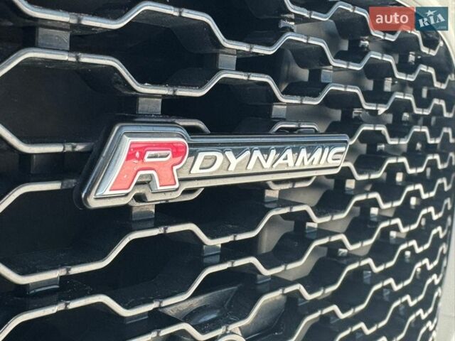 Белый Ленд Ровер Рендж Ровер Эвок, объемом двигателя 2 л и пробегом 21 тыс. км за 41999 $, фото 46 на Automoto.ua