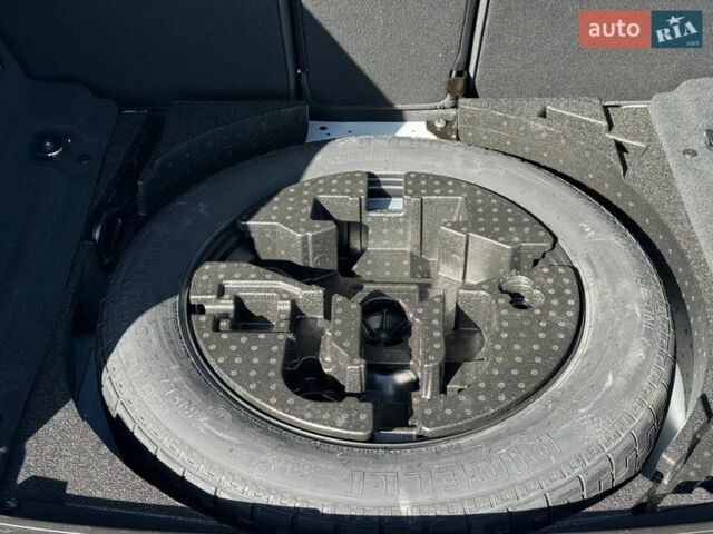 Белый Ленд Ровер Рендж Ровер Эвок, объемом двигателя 2 л и пробегом 21 тыс. км за 41999 $, фото 21 на Automoto.ua