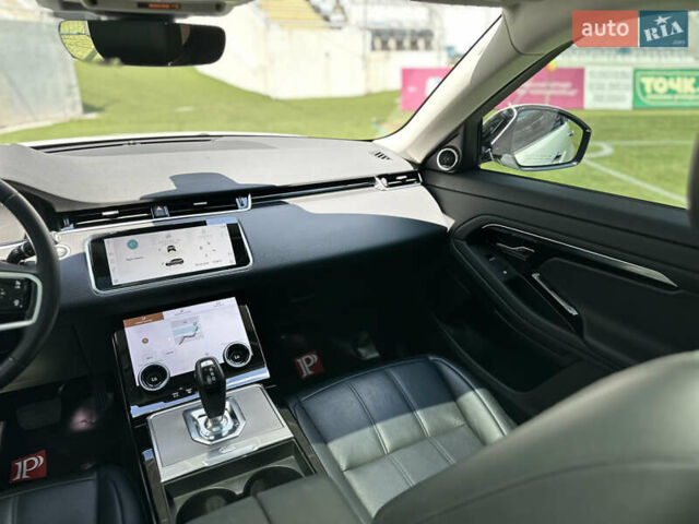 Ленд Ровер Рендж Ровер Эвок 2022 в Одессе на Automoto.ua Белый Ленд Ровер Рендж Ровер Эвок, объемом двигателя 2 л и пробегом 17 тыс. км за 39900 $, фото 25 на Automoto.ua