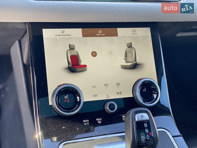 Білий Ленд Ровер Рендж Ровер Евок, об'ємом двигуна 2 л та пробігом 41 тис. км за 47500 $, фото 16 на Automoto.ua