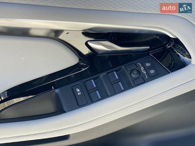 Білий Ленд Ровер Рендж Ровер Евок, об'ємом двигуна 2 л та пробігом 41 тис. км за 47500 $, фото 12 на Automoto.ua