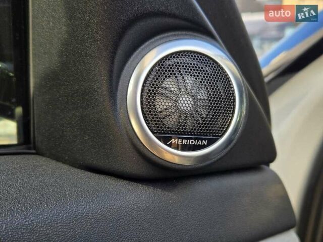 Белый Ленд Ровер Рендж Ровер Эвок, объемом двигателя 2 л и пробегом 34 тыс. км за 47900 $, фото 39 на Automoto.ua