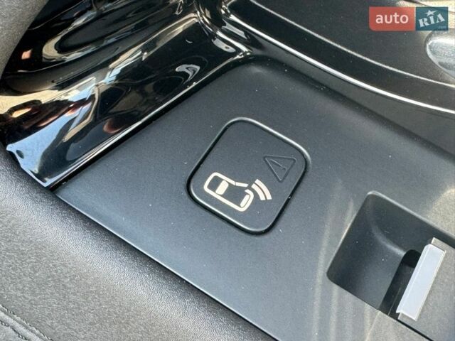 Белый Ленд Ровер Рендж Ровер Эвок, объемом двигателя 2 л и пробегом 21 тыс. км за 41999 $, фото 28 на Automoto.ua