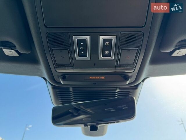 Белый Ленд Ровер Рендж Ровер Эвок, объемом двигателя 2 л и пробегом 21 тыс. км за 41999 $, фото 19 на Automoto.ua