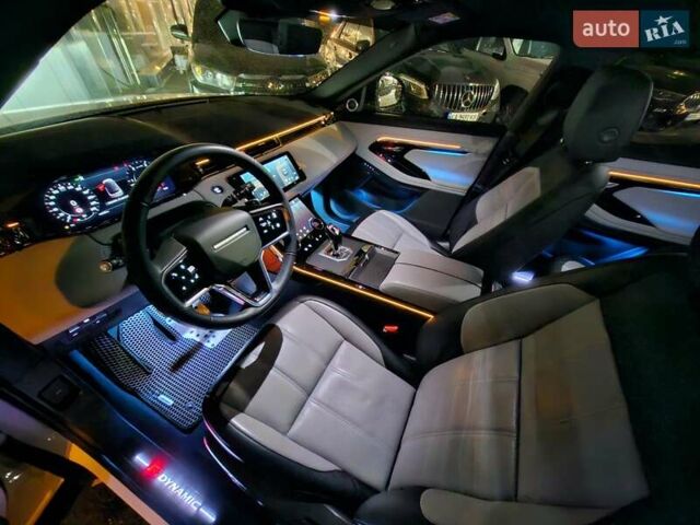 Белый Ленд Ровер Рендж Ровер Эвок, объемом двигателя 2 л и пробегом 34 тыс. км за 48900 $, фото 45 на Automoto.ua