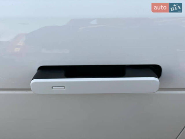 Білий Ленд Ровер Рендж Ровер Евок, об'ємом двигуна 2 л та пробігом 41 тис. км за 49500 $, фото 11 на Automoto.ua