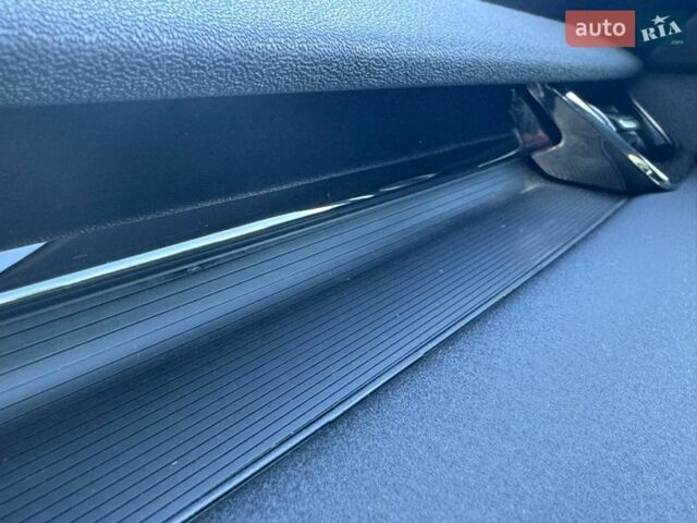 Белый Ленд Ровер Рендж Ровер Эвок, объемом двигателя 2 л и пробегом 21 тыс. км за 41999 $, фото 44 на Automoto.ua